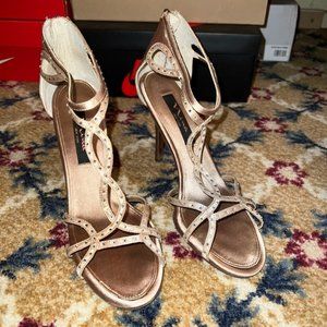 Nina New York Gold Tone Heel With Sparkle